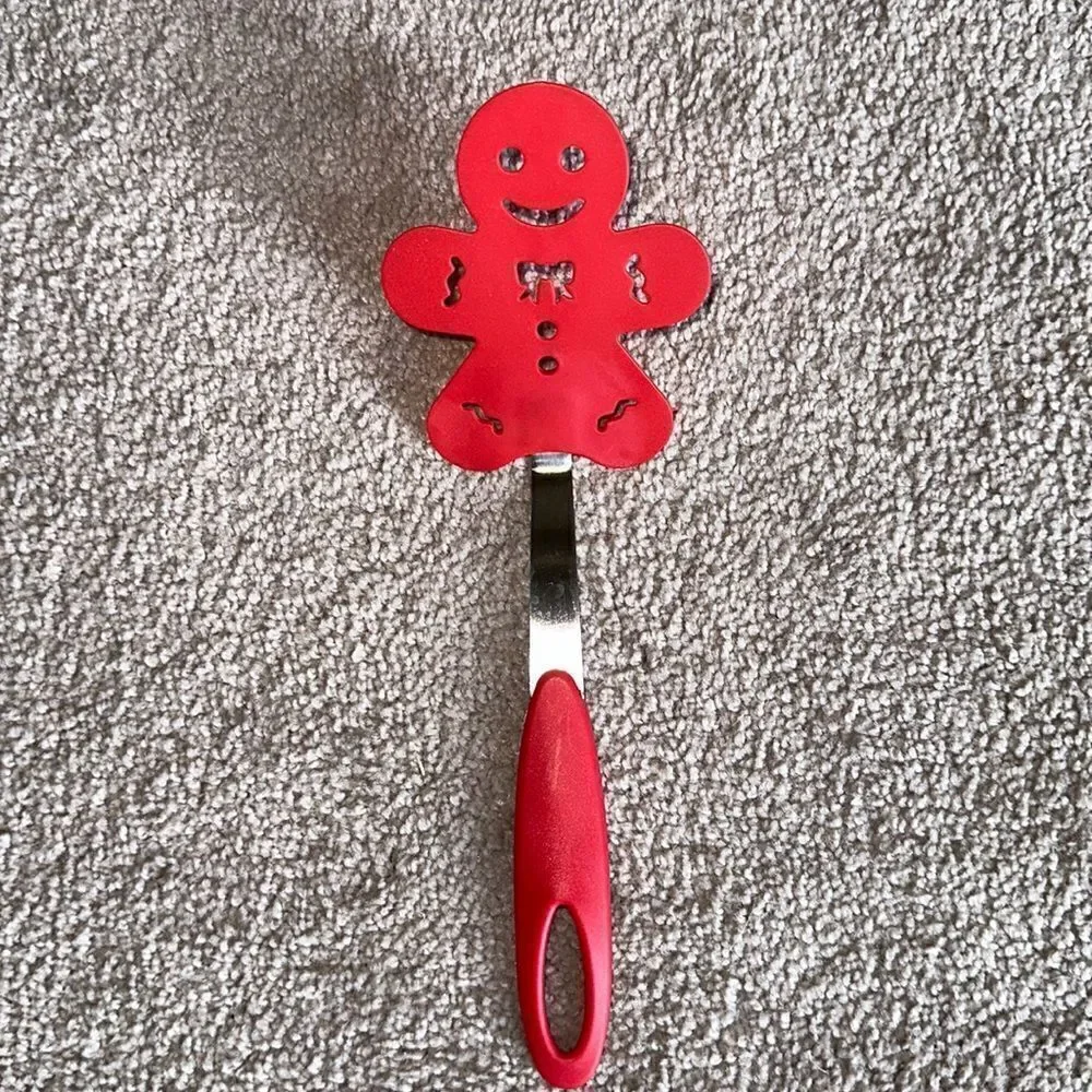 Gingerbread Man Spatula!